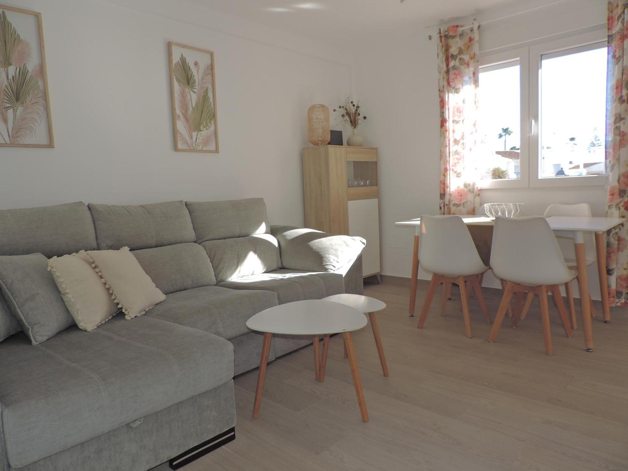 Entero Con Solarium En Sabinillas, Con Piscina Y Al Lado Del Puerto De La Duquesa Apartment *